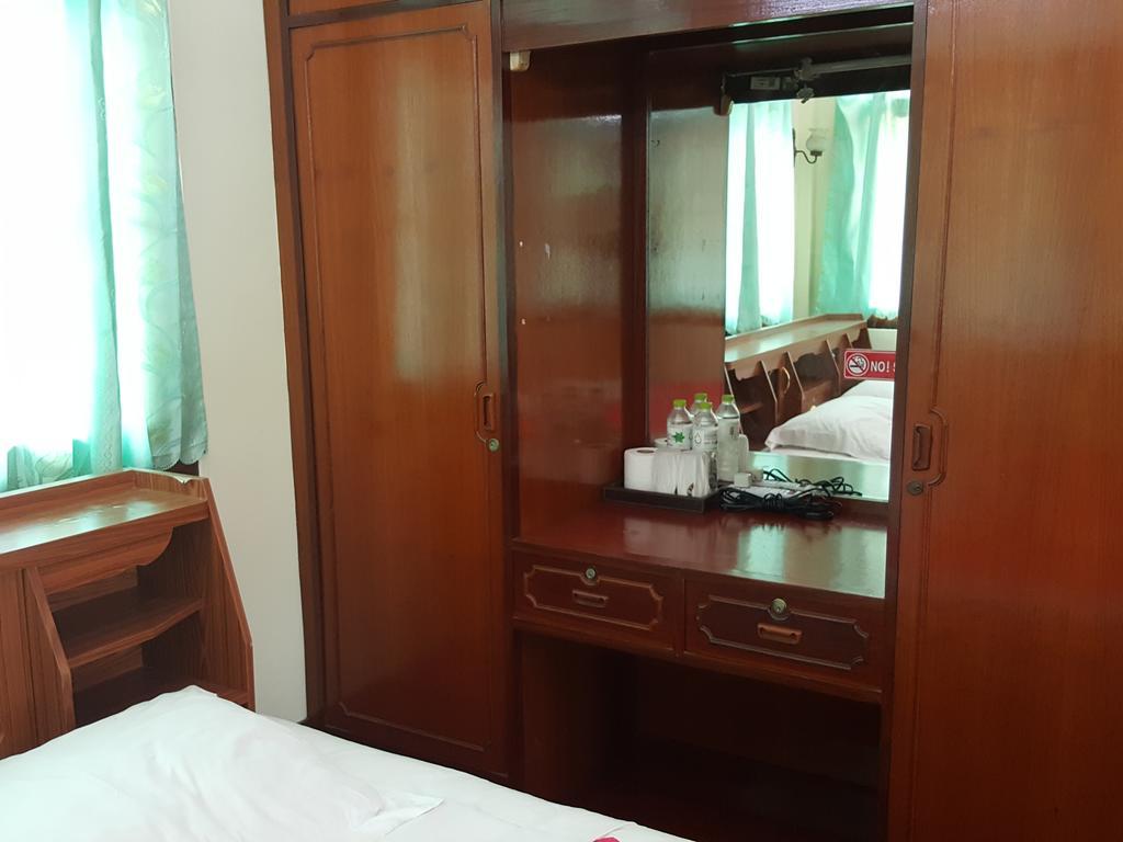 Emmanuel Guesthouse 쁘라쭈압키리칸 외부 사진