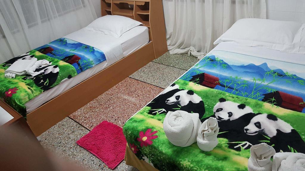 Emmanuel Guesthouse 쁘라쭈압키리칸 외부 사진